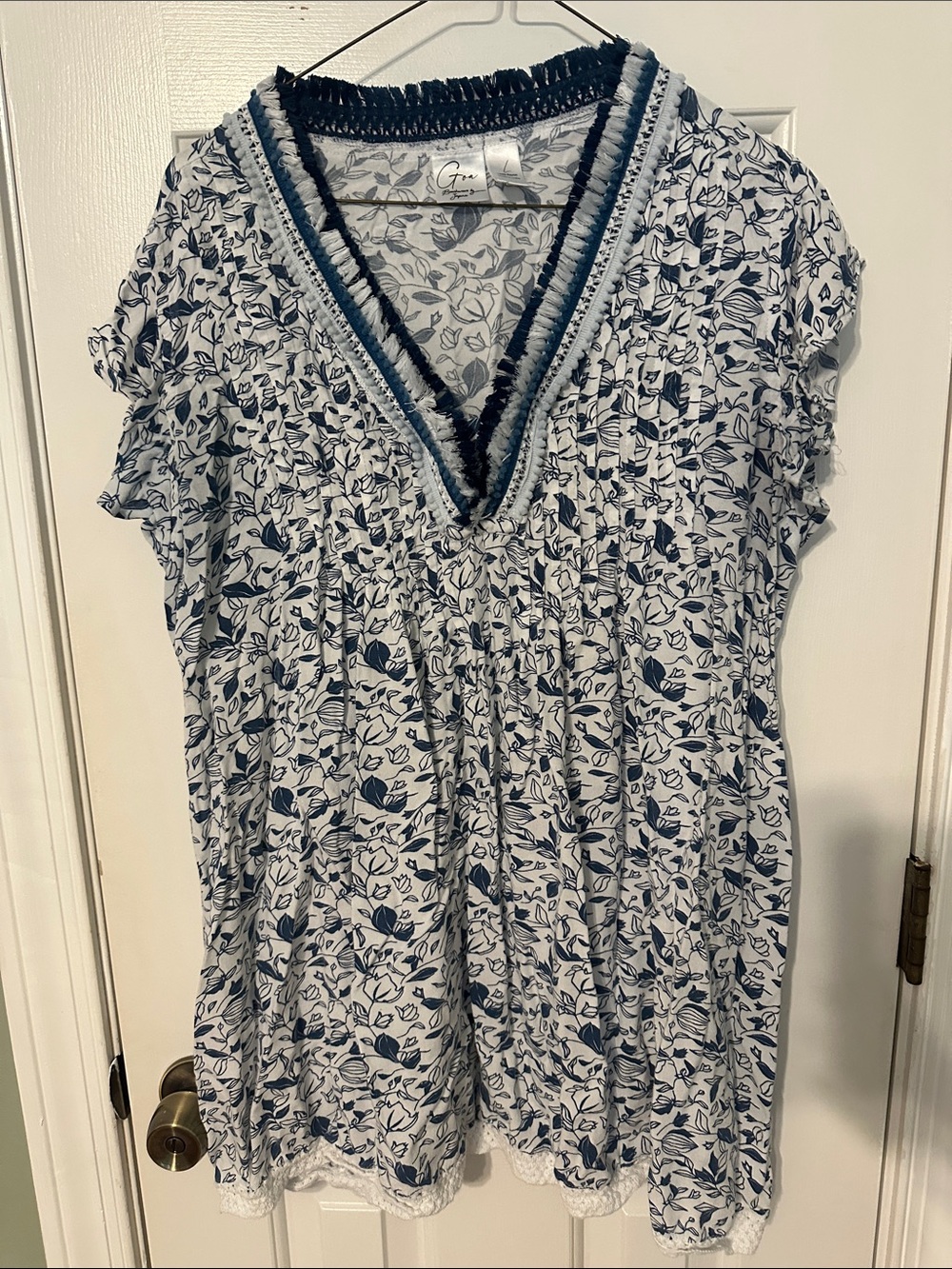 Japna White and Navy Floral V-Neck Midi Dress
